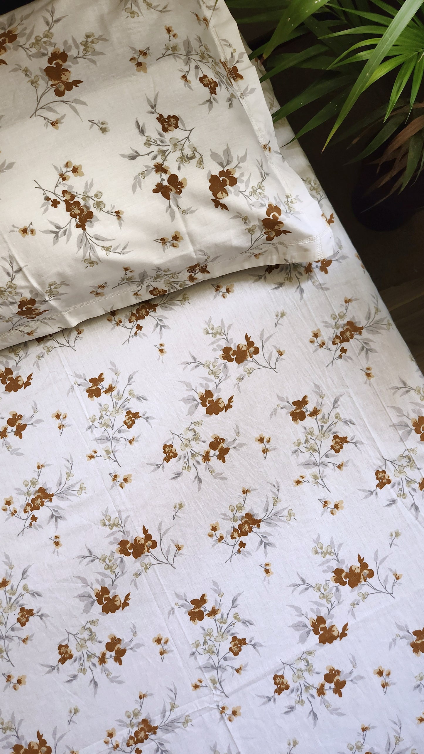 Earth fleur king bedsheet