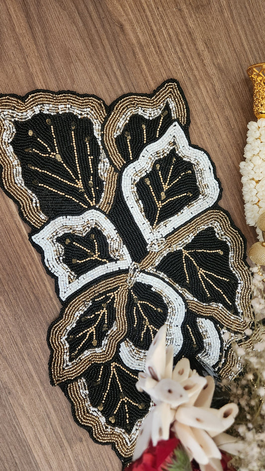 Lustre Black Table runners